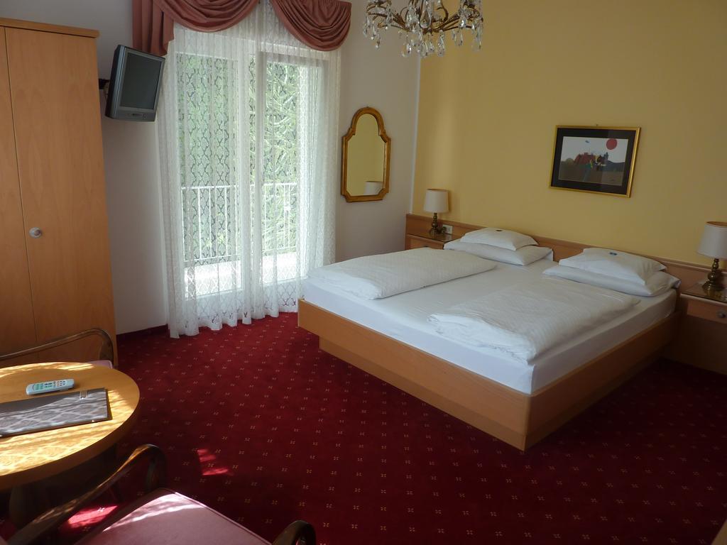 Hotel Zima ميرانو المظهر الخارجي الصورة