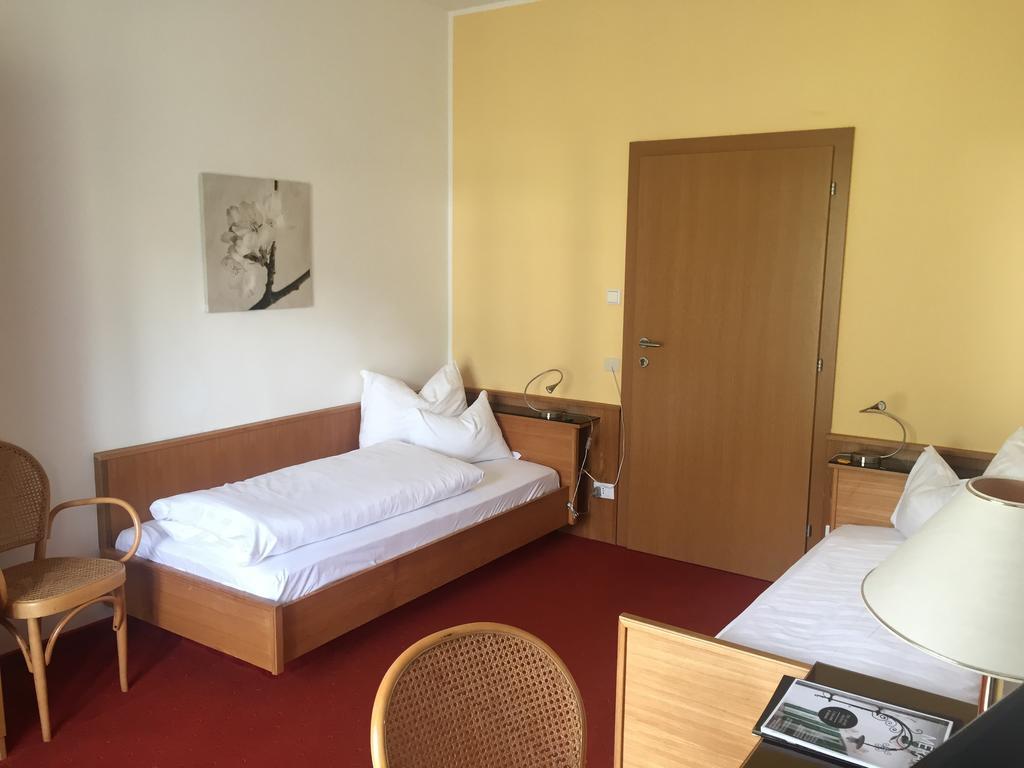 Hotel Zima ميرانو المظهر الخارجي الصورة