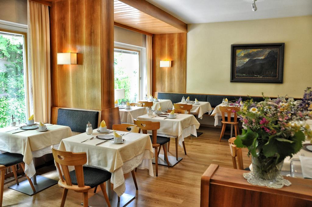 Hotel Zima ميرانو المظهر الخارجي الصورة